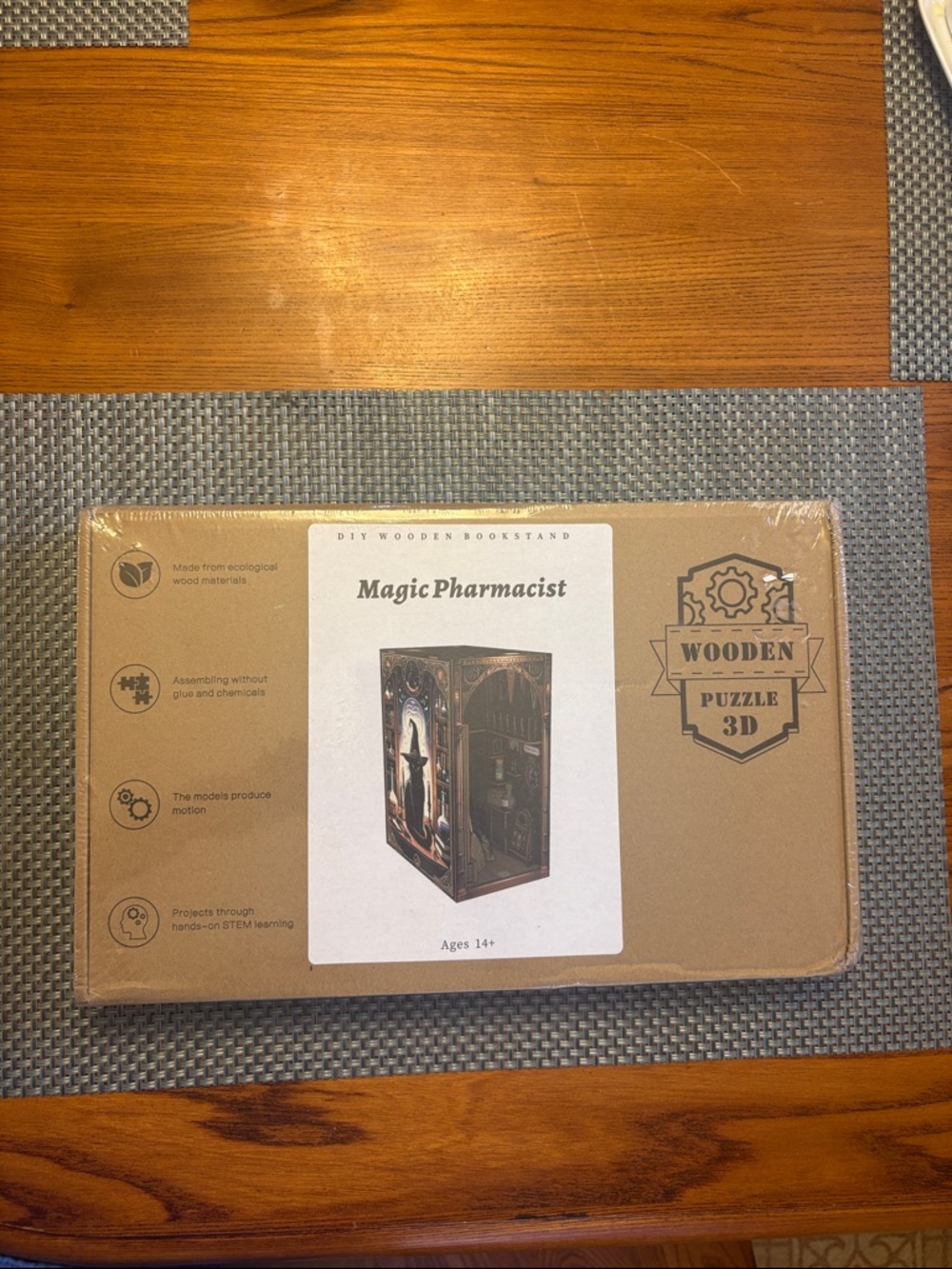 Magic Pharmacist DIY Wooden 3D Puzzle Bookstand